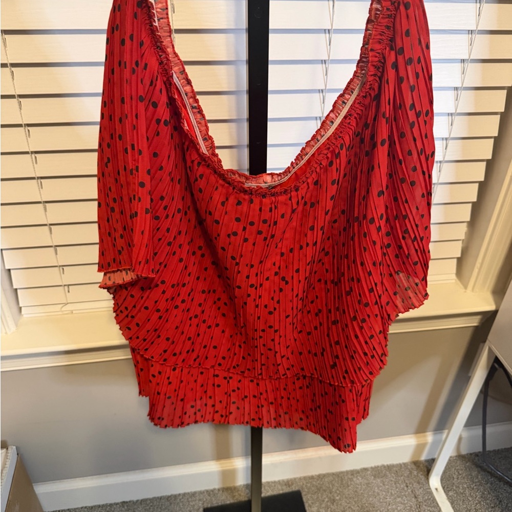 Eloquii BNWT Plus Size- Red Polka Dot- Pleated Off-Shoulder Blouse- Size 24W - Picture 4 of 7